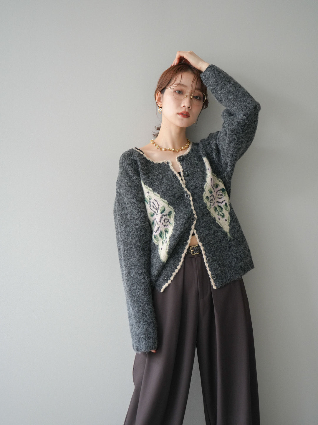[予約]アンティークフラワージャガードニットカーディガン/charcoal