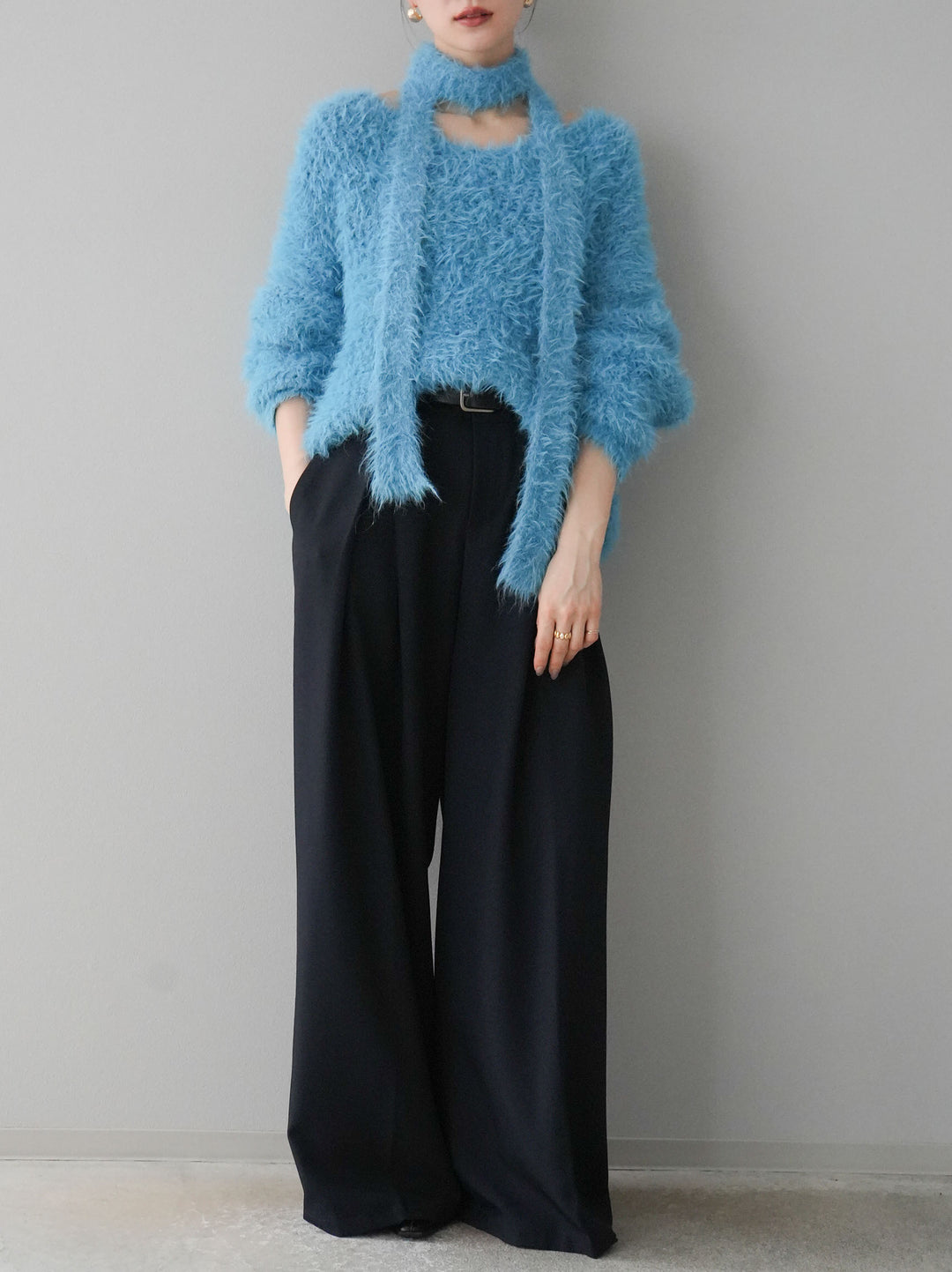 [預訂] 混紡毛絨針織披肩/藍色