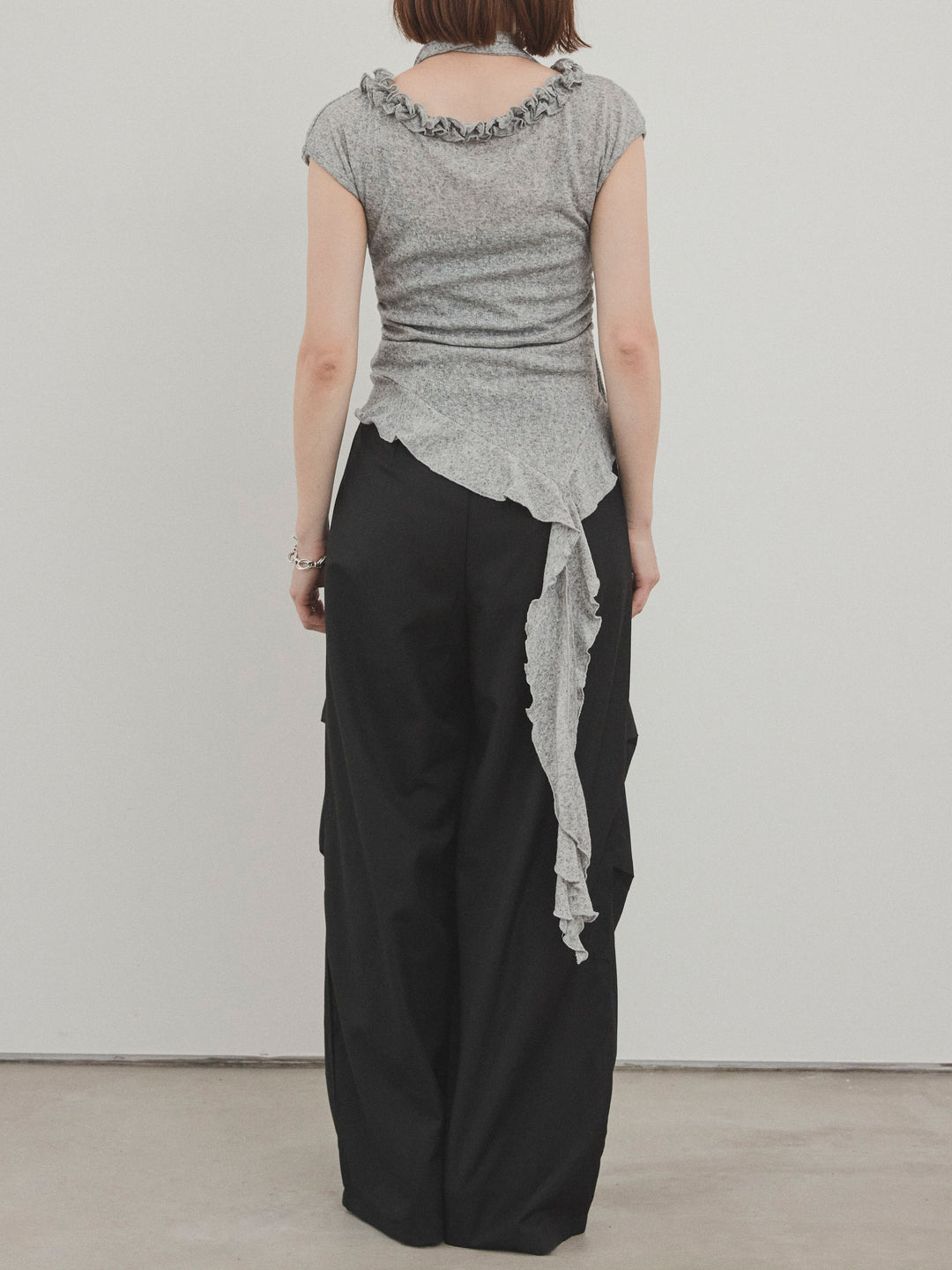 [予約]ラッフルシアーニットタンクトップ/グレー