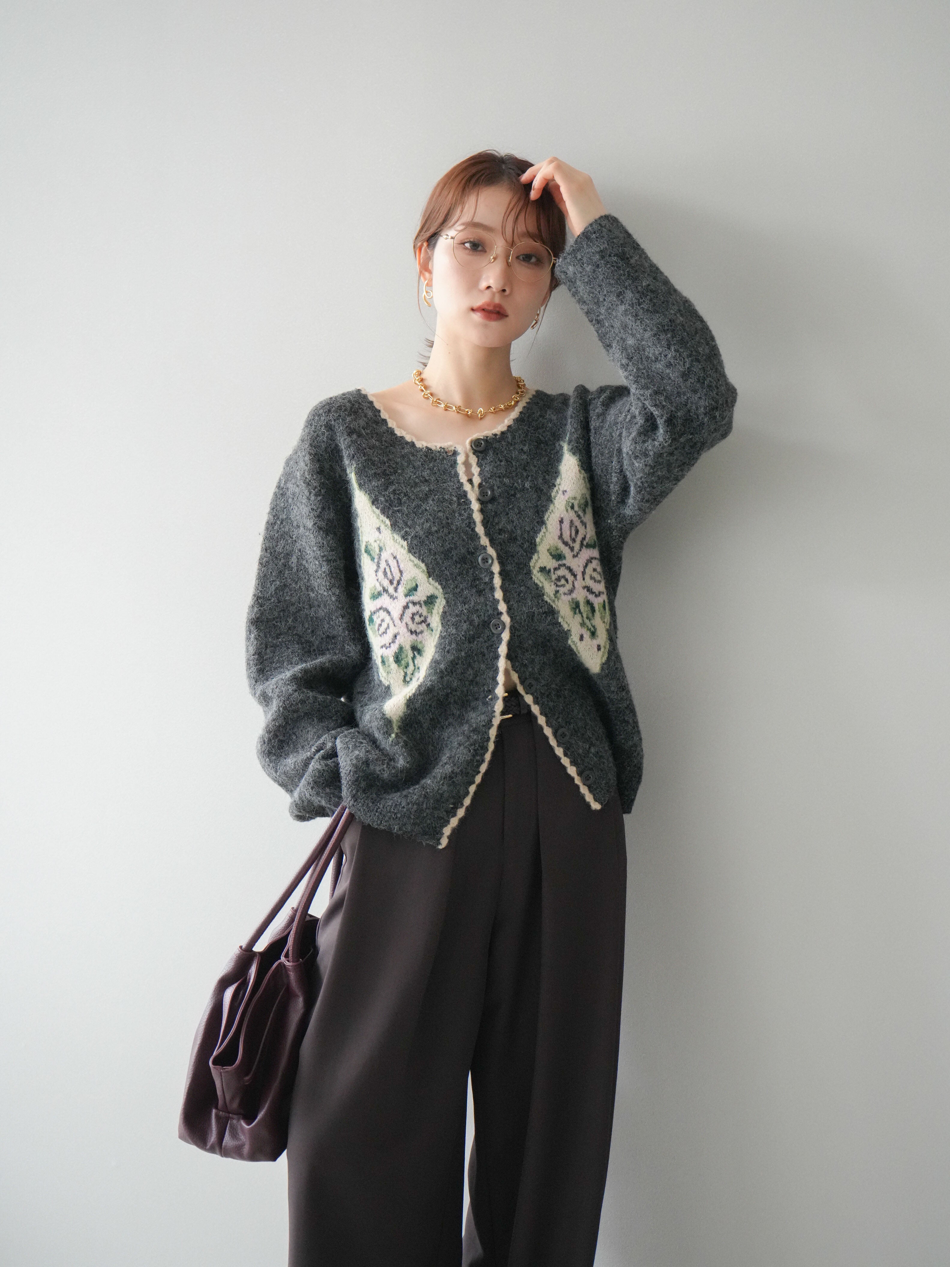 LEINWANDE フラワーニットカーディガン　black LEINWANDE フラワーニットカーディガン black