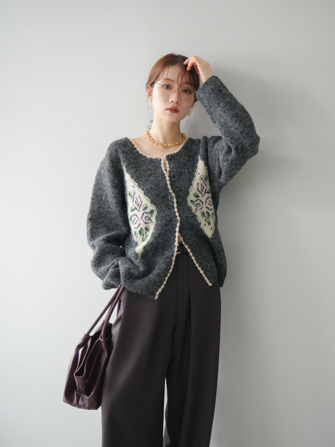 [予約]アンティークフラワージャガードニットカーディガン/charcoal