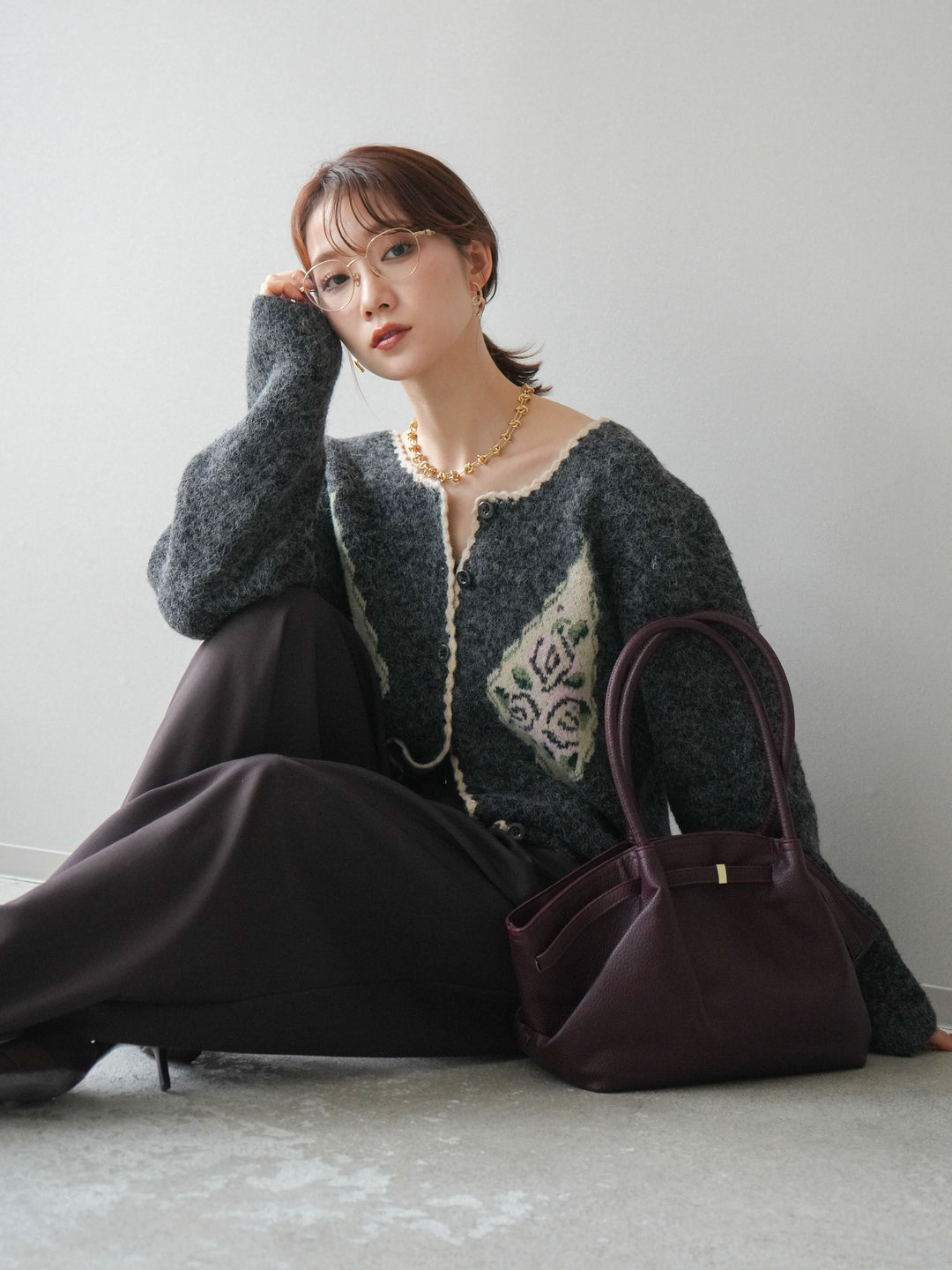 [予約]アンティークフラワージャガードニットカーディガン/charcoal