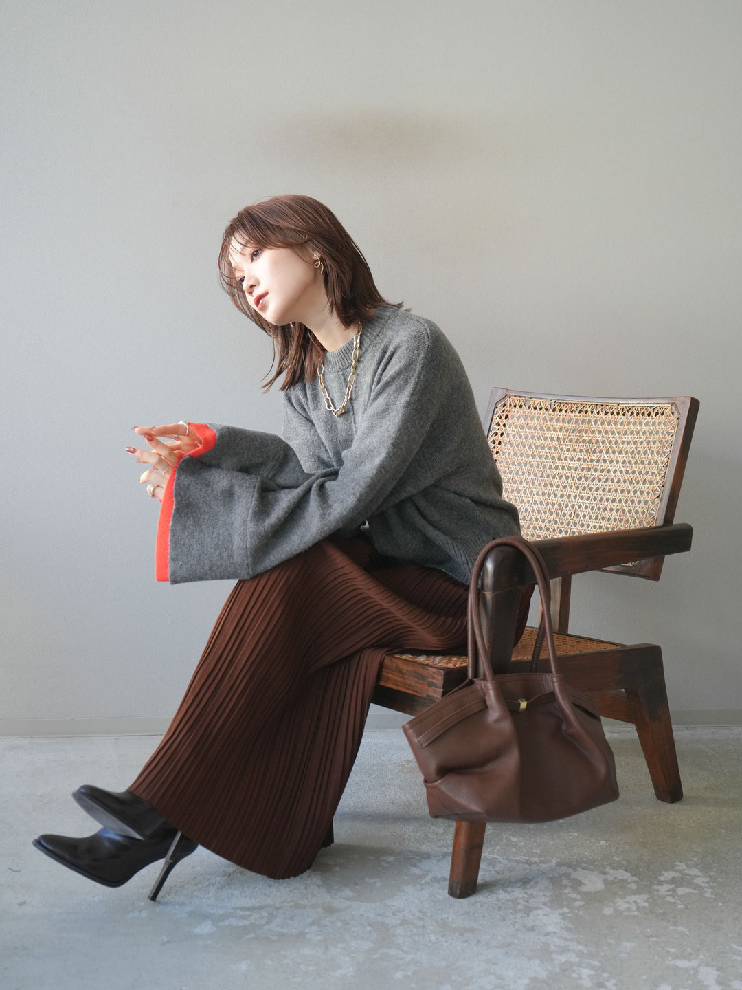 [SET]袖レイヤード配色ニットプルオーバー+プリーツIラインスカート(2set)