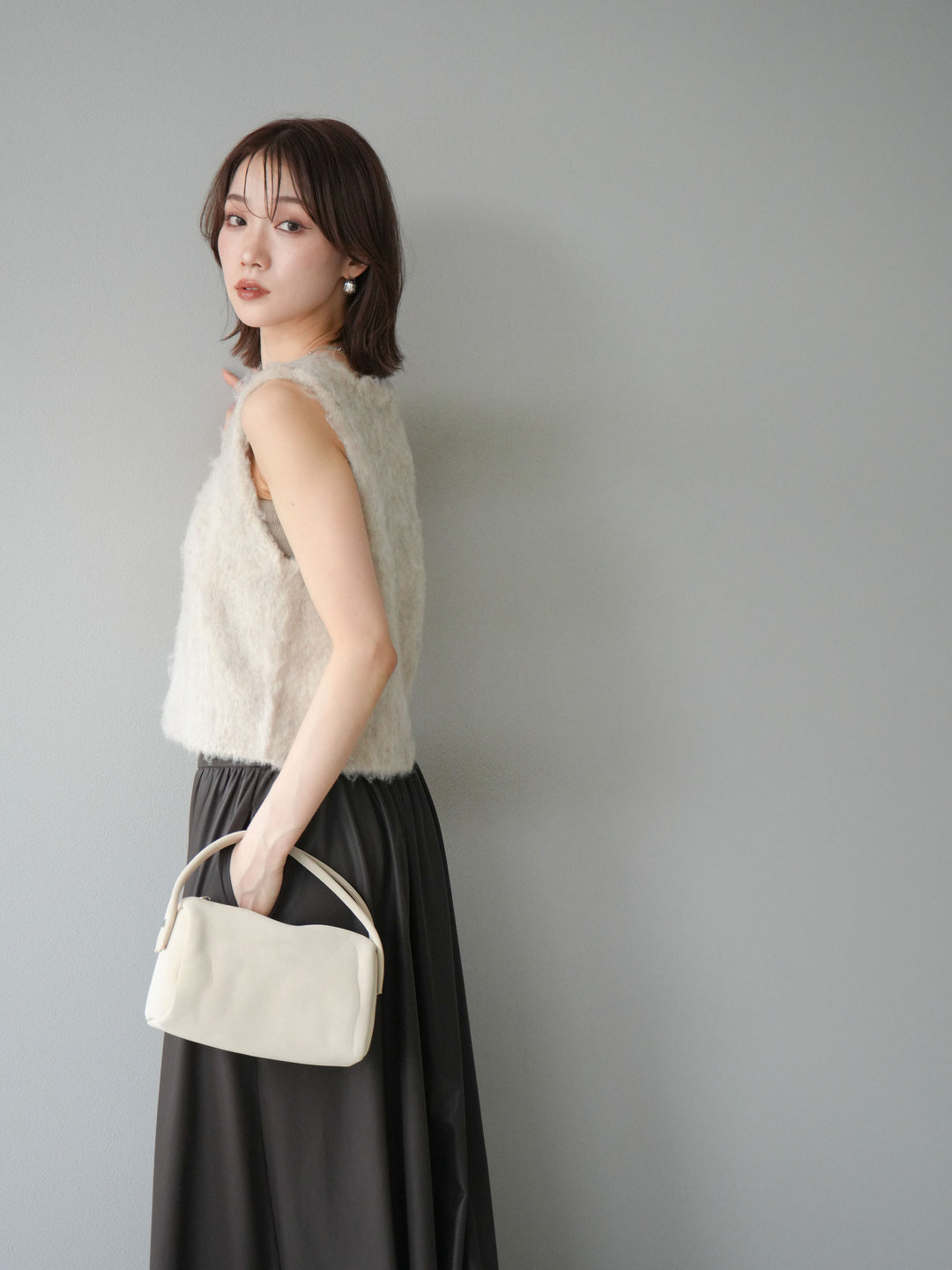 [予約]ミックスシャギーUネックベスト/エクリュ