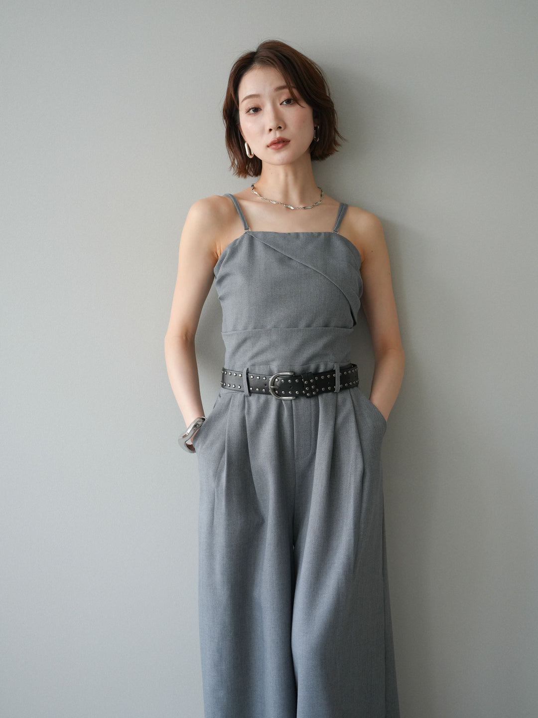 [予約]ベルト付バックシャーリングキャミオールインワン/gray