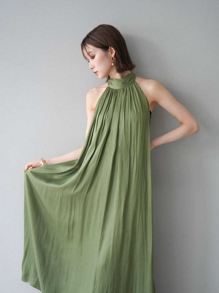 [予約]シャイニーホルターワンピース/グリーン