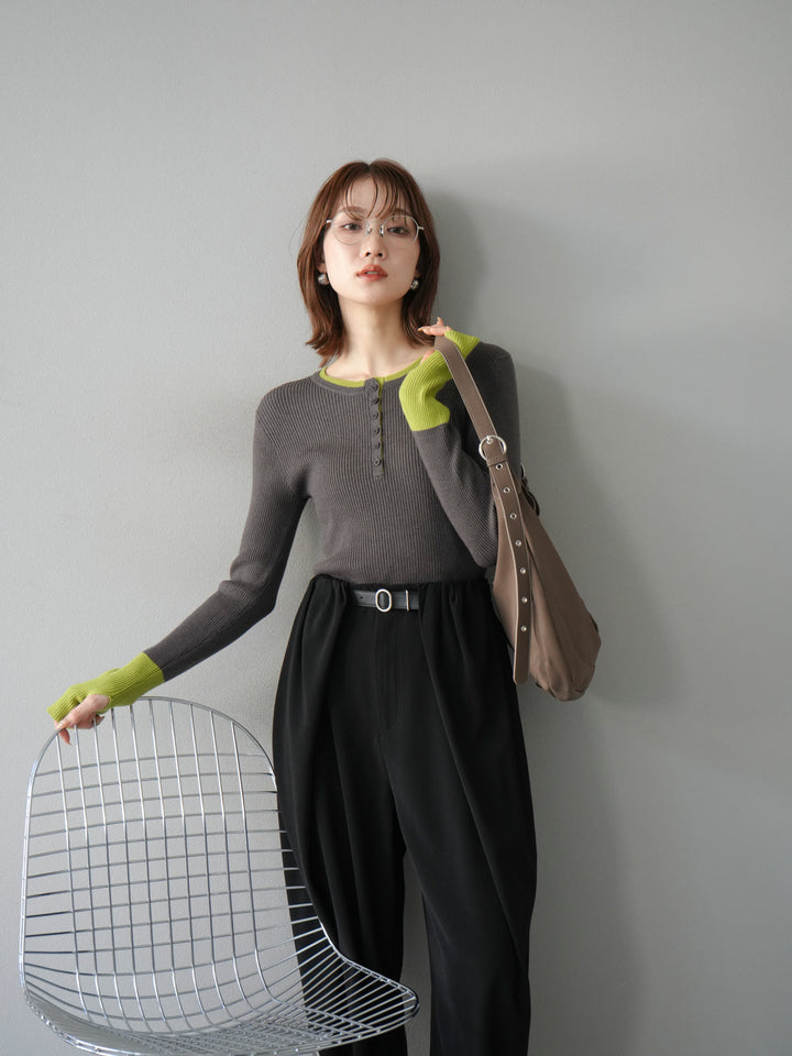 [2]ヘンリーネック配色リブニットトップス/チャコール