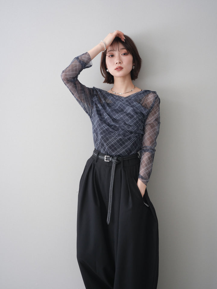 [予約]チュールバイアスチェックプリントタックネックトップス/navy