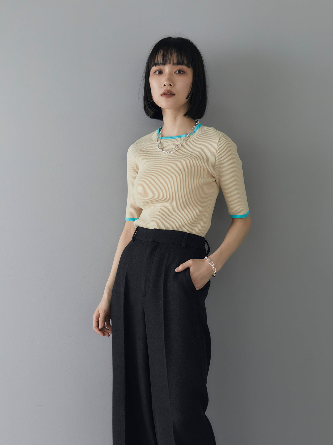 [Pre-order] Half-sleeve polyester color-blocked knit top/ivory
