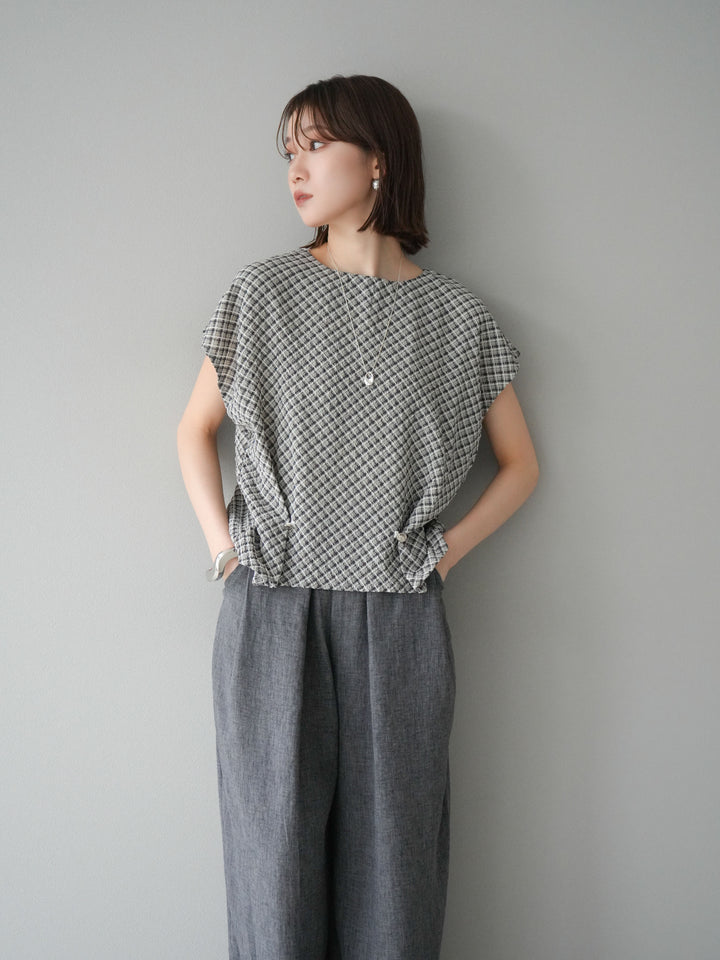 [予約]チェック柄タックデザインフレンチスリーブトップス/ブラック
