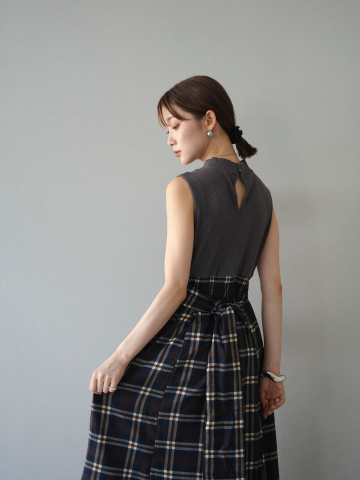 [予約]テレコ×チェックドッキングノースリワンピース/モカ×ネイビー