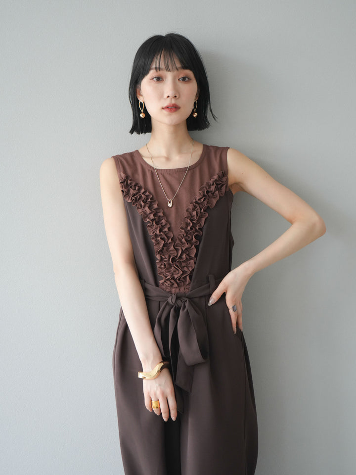 [預購] 荷葉邊設計連身褲/棕色