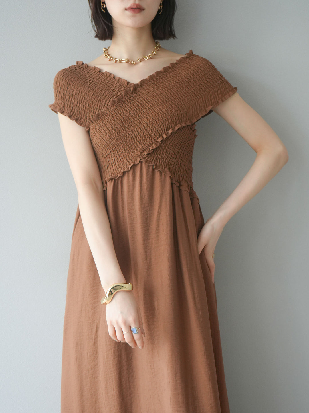 [SET]シャーリングクロスワンピース+シャーリングクロスワンピース(2set)