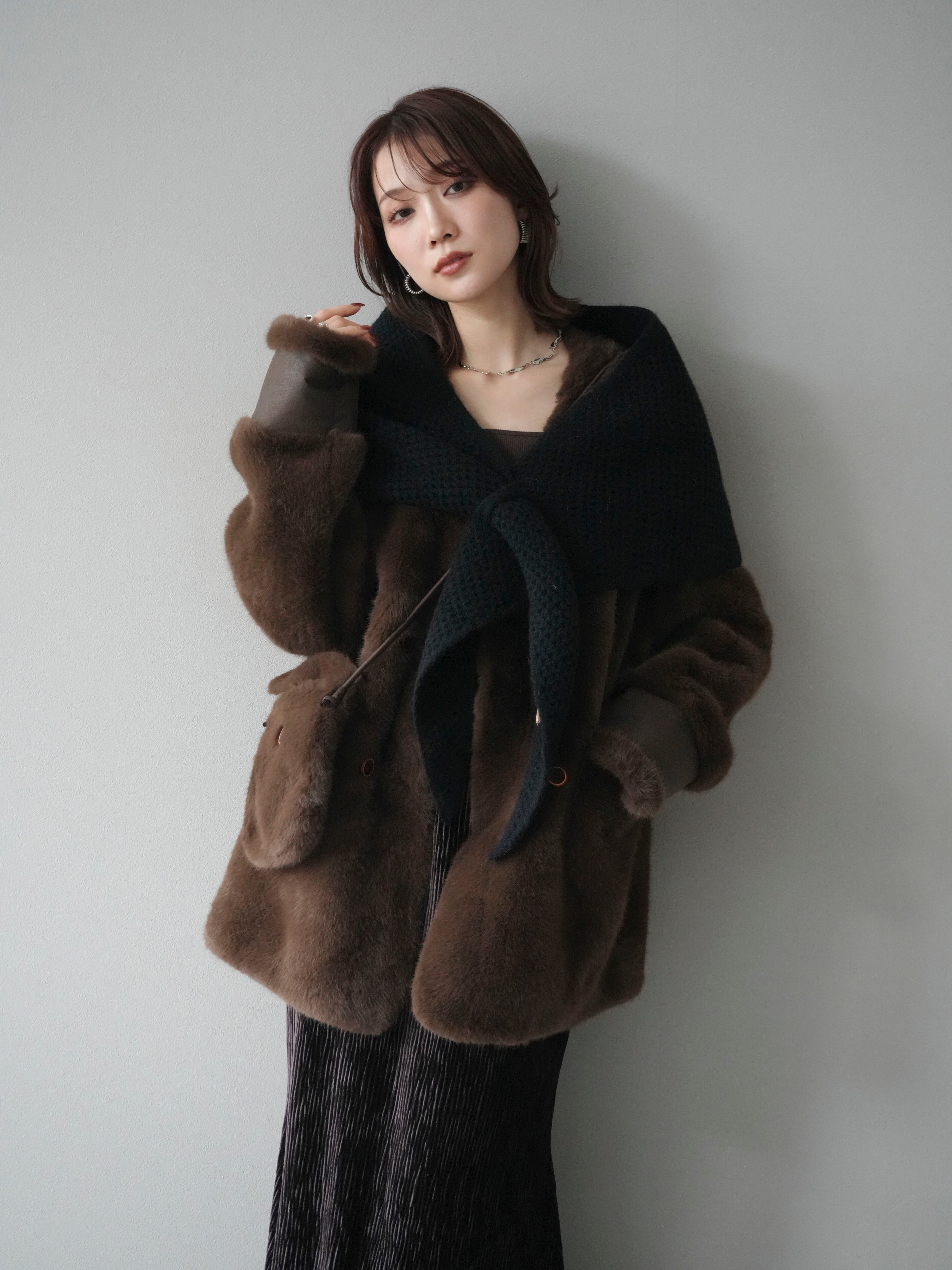 予約]バッグ付エコファーノーカラーコート/brown – Lumier