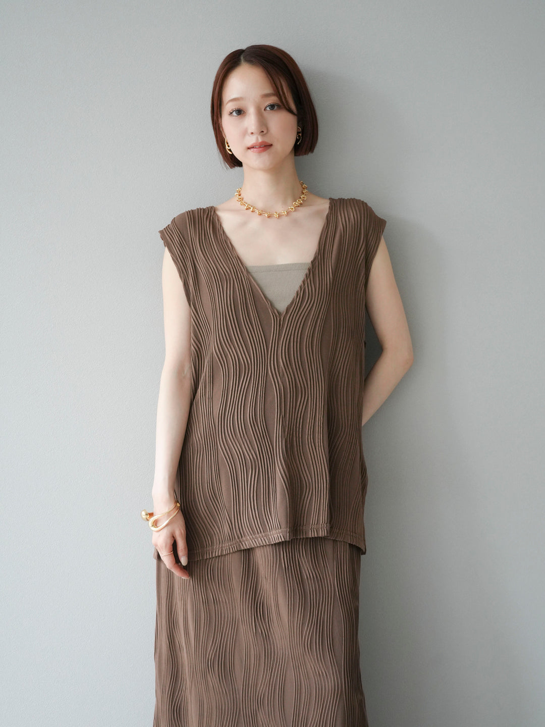 [SET]ウェーブパイピングVネックベスト+カップ付テレコリブベアキャミソール(2set)