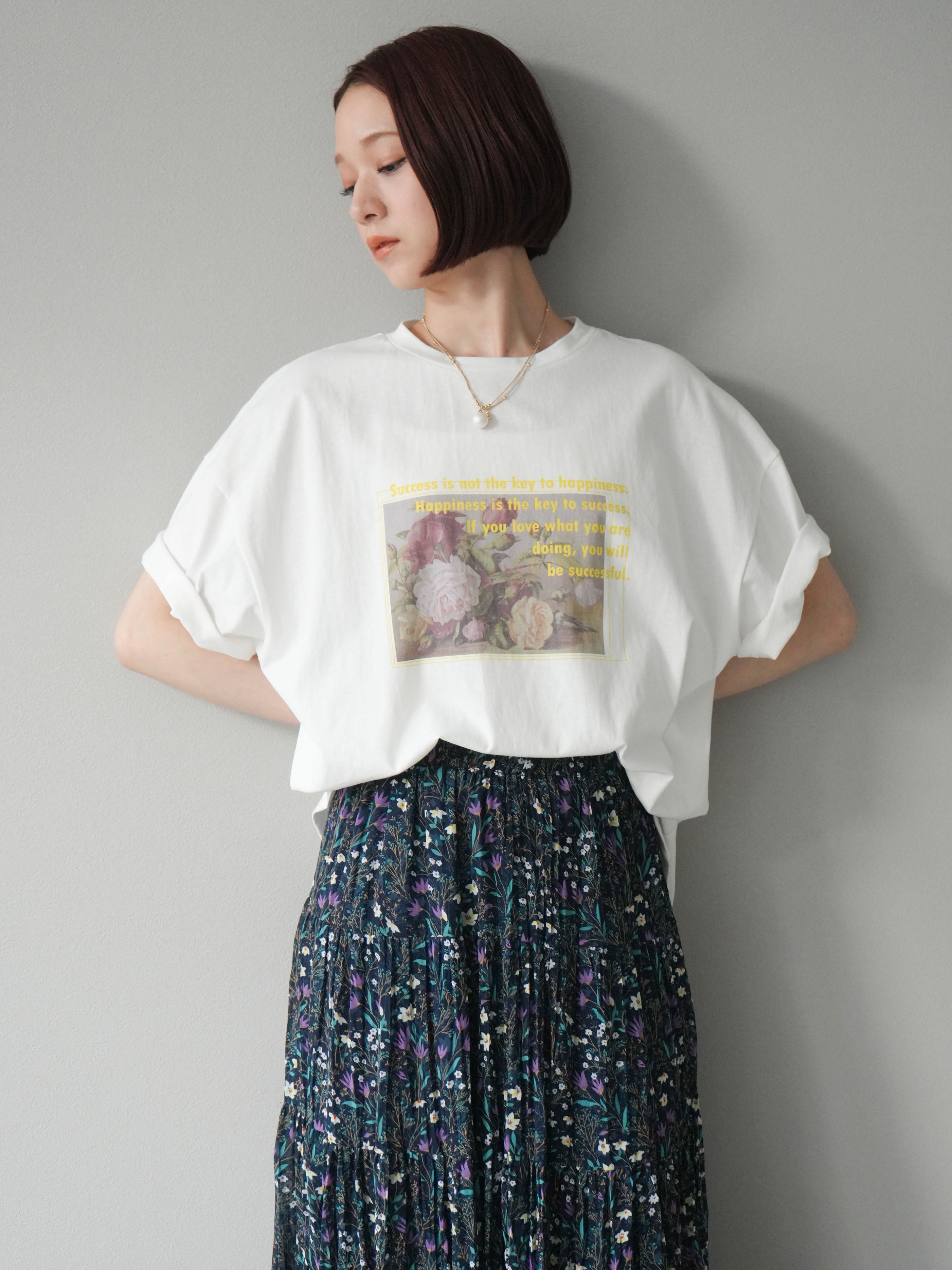 SET]フラワーアート×ロゴプリントビッグTシャツ+フラワーワッシャー