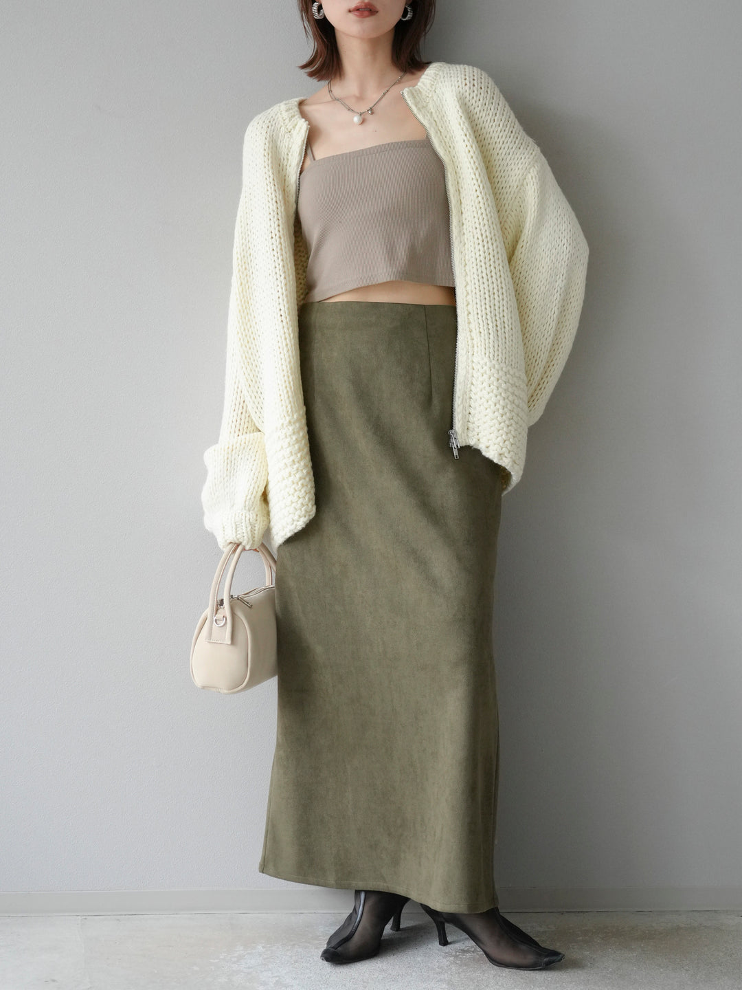 [予約]ロービングケーブルオーバーZIPニットカーディガン/アイボリー