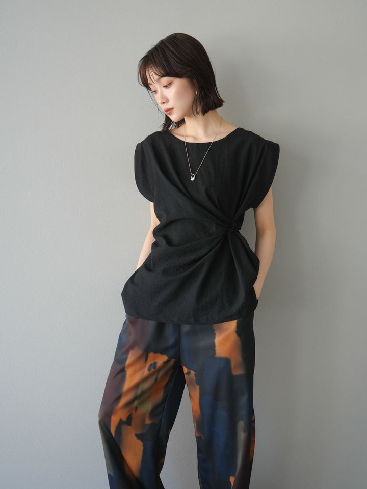 [予約]サイドツイストフレンチトップス/ブラック