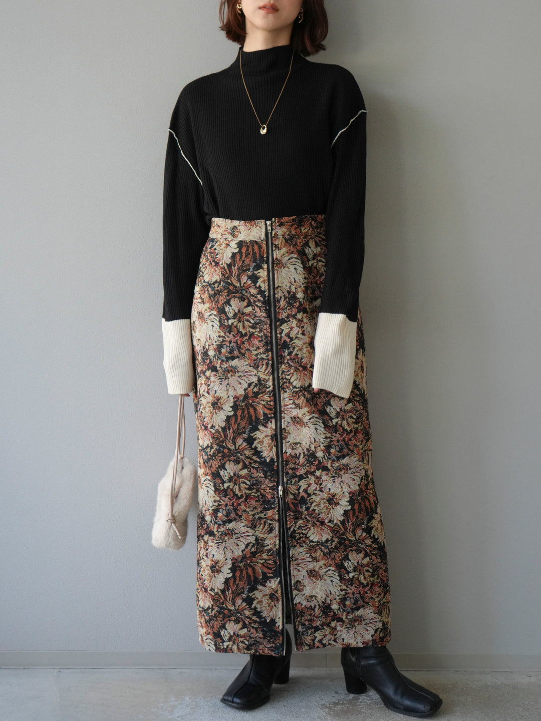 [予約]ボトルネック配色リブニットプルオーバー/ブラック×エクリュ