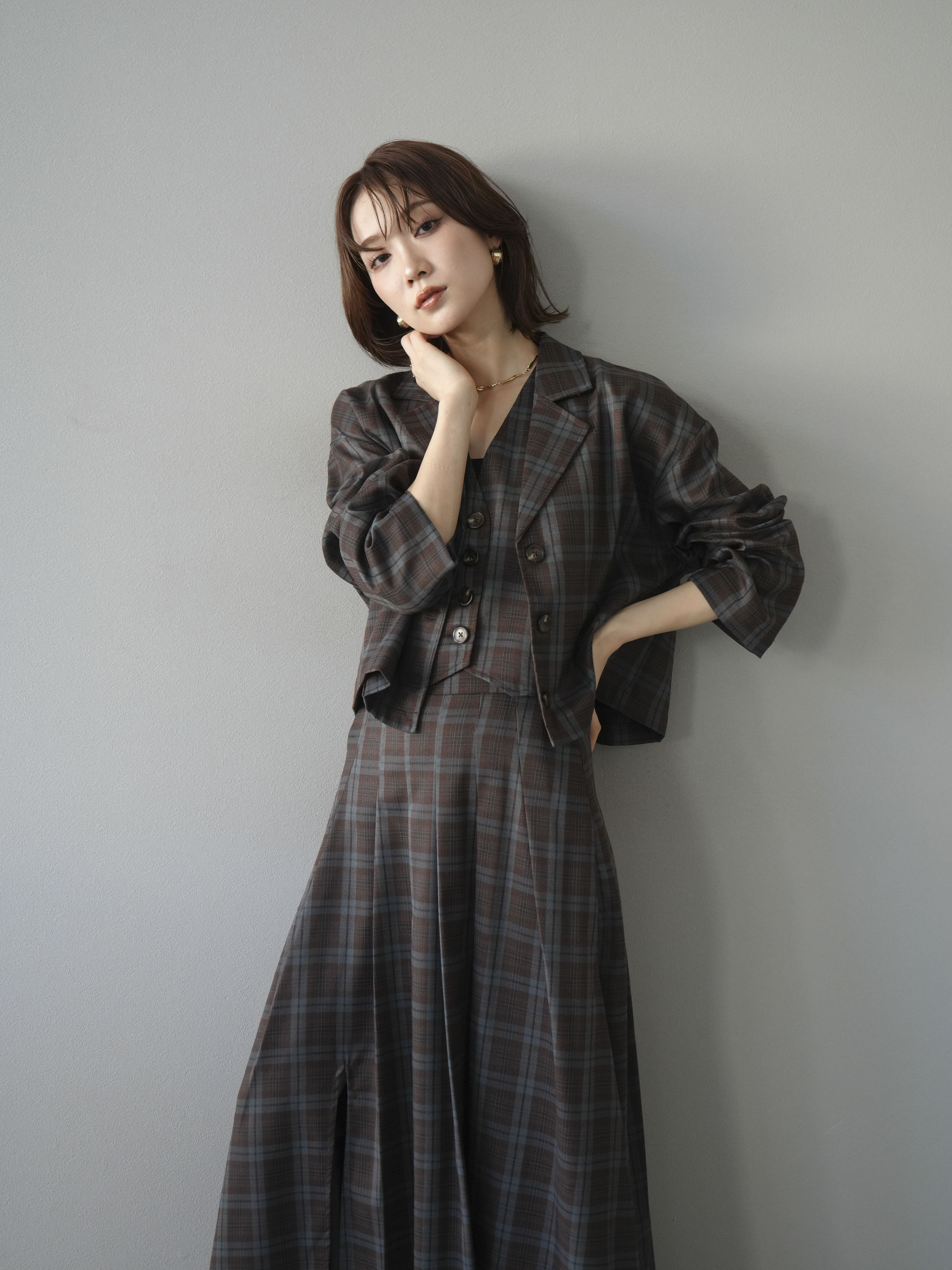SET]チェック柄ショートジャケット+チェック柄ベスト+チェック柄タック