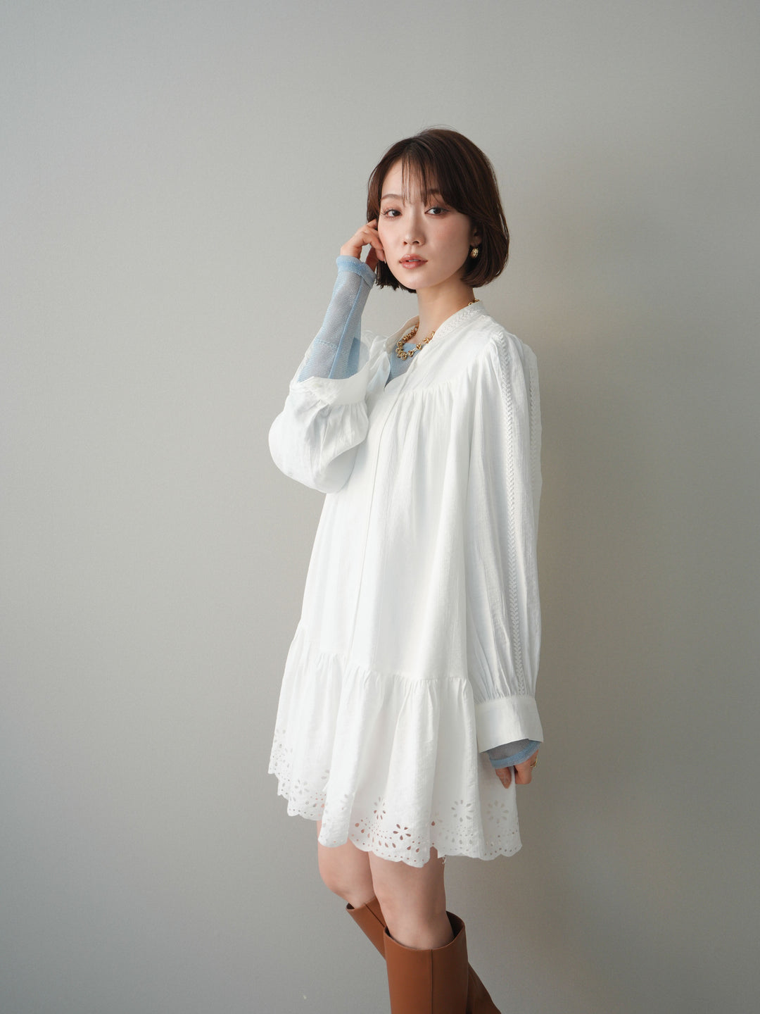 [予約]ティアードパンチングミニワンピース/white