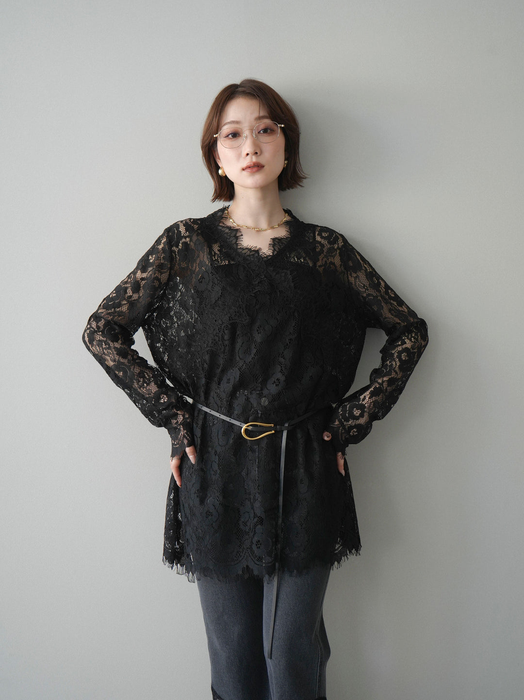 [予約]フラワーレースロングスリーブチュニック/black