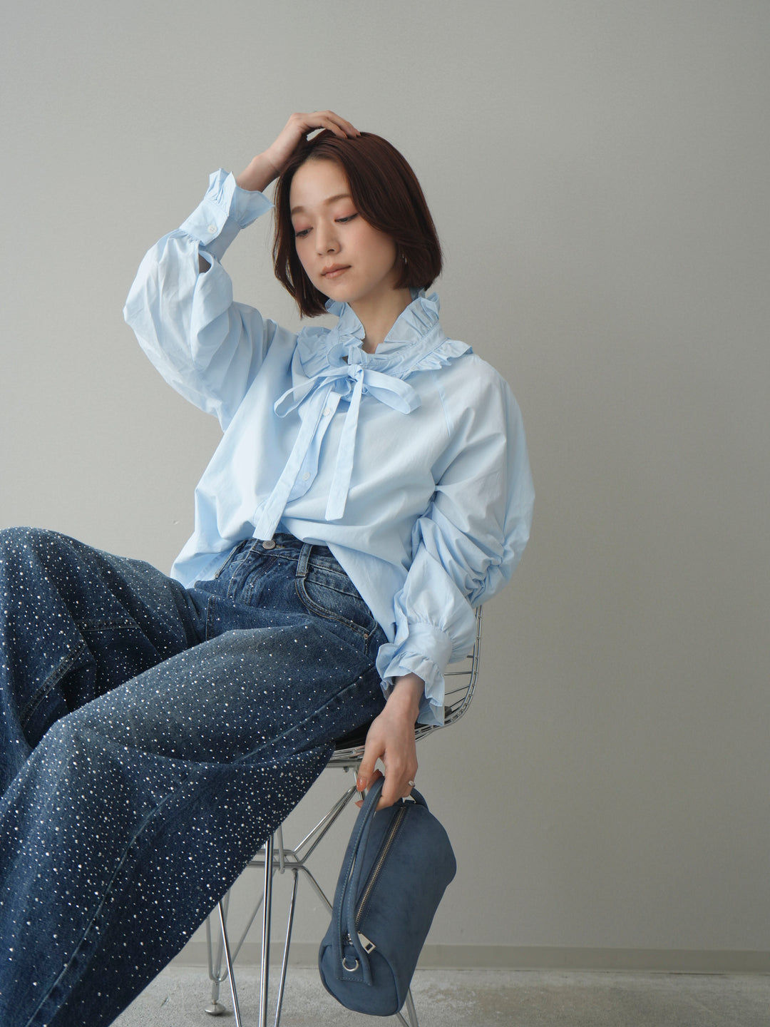 [予約]フリルネックギャザーブラウス/blue