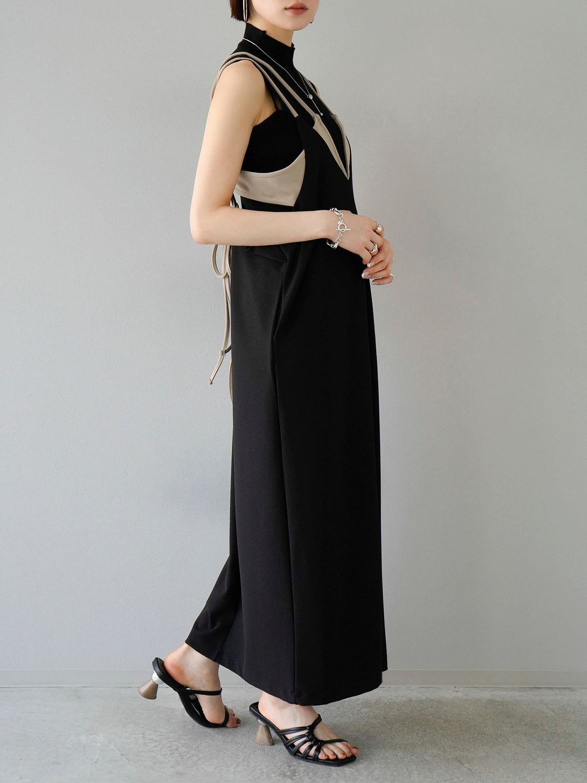 SET]バイカラーレイヤードデザインキャミワンピース+プチネック