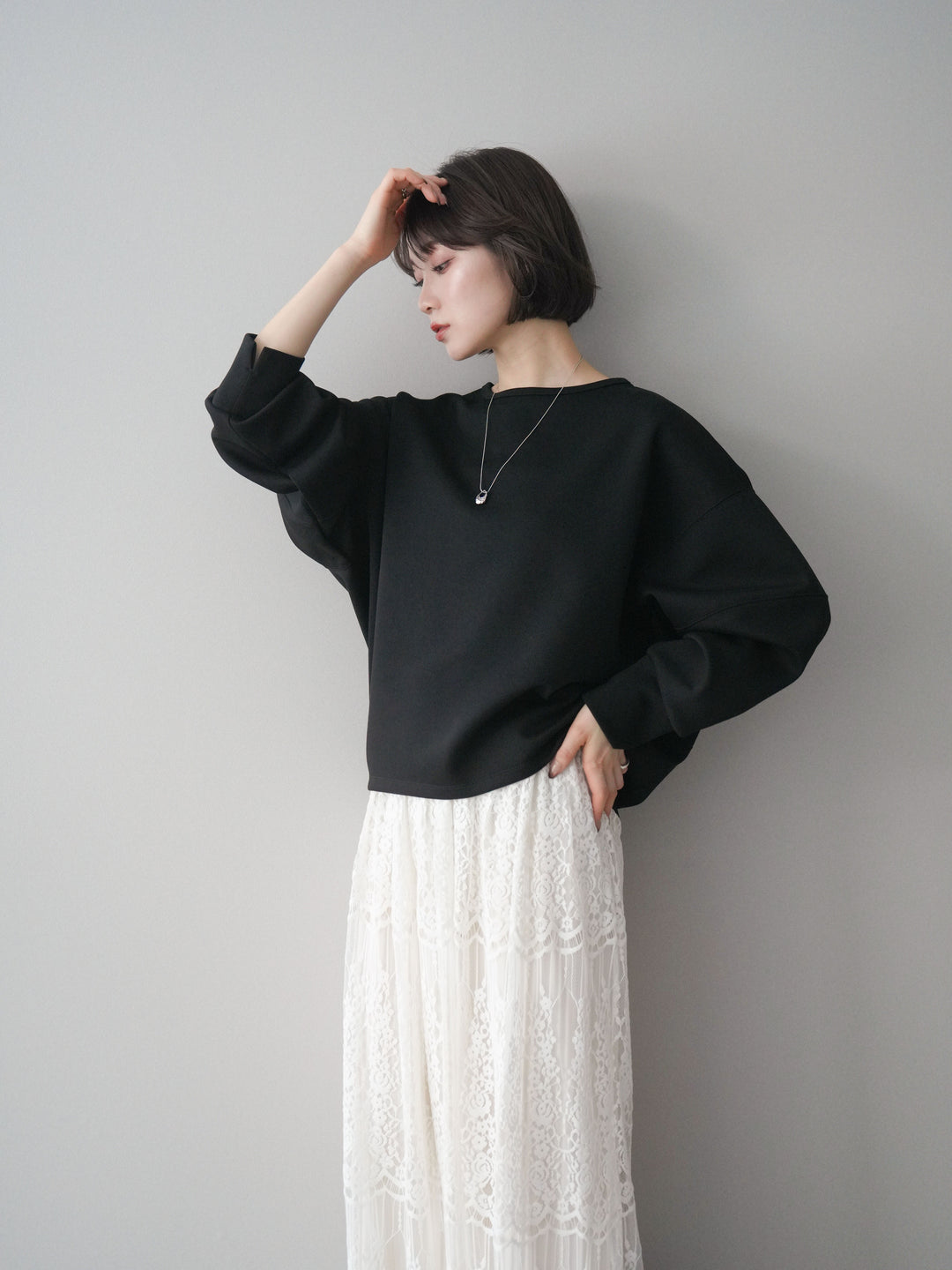 [予約]ライトポンチコクーンプルオーバー/black