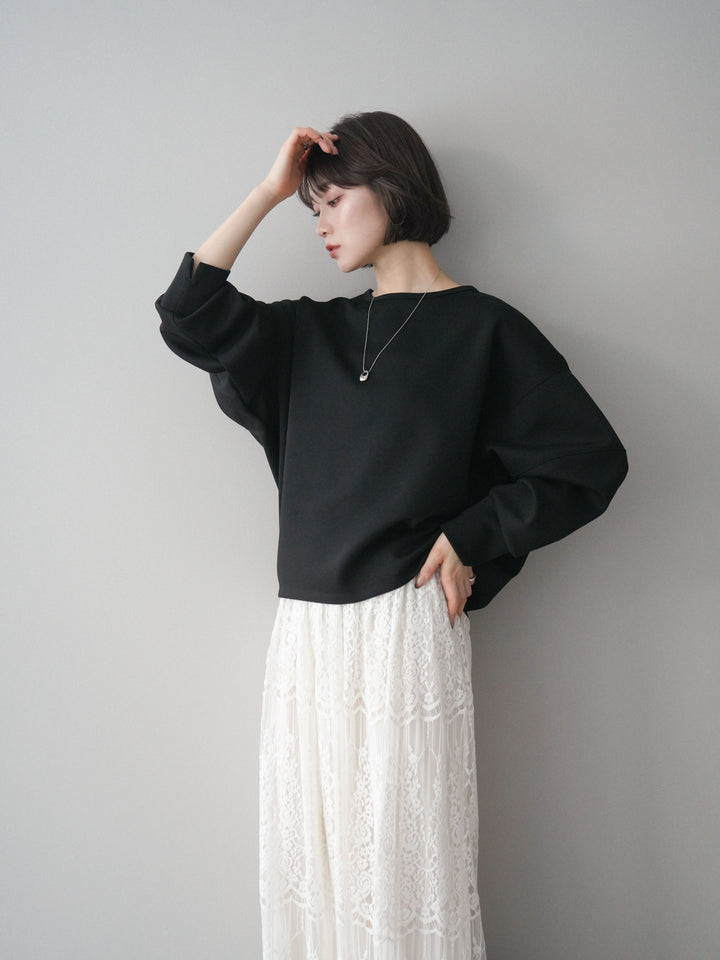 [予約]ライトポンチコクーンプルオーバー/black