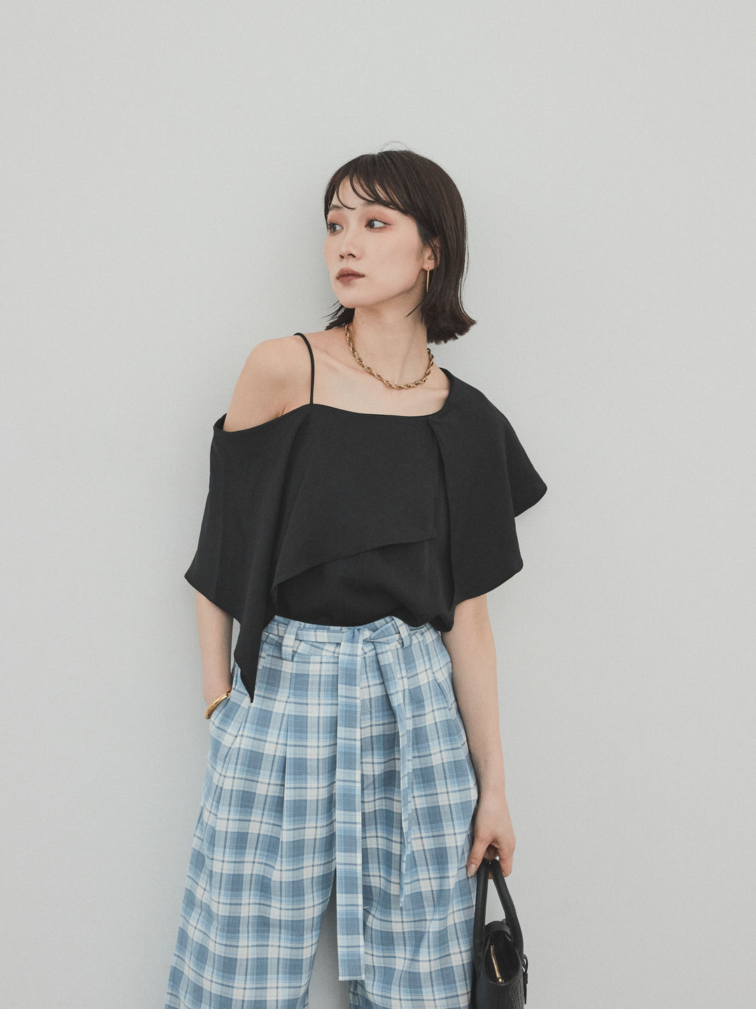 [SET] 單肩荷葉邊襯衫 + 單肩荷葉邊襯衫 (2件套)