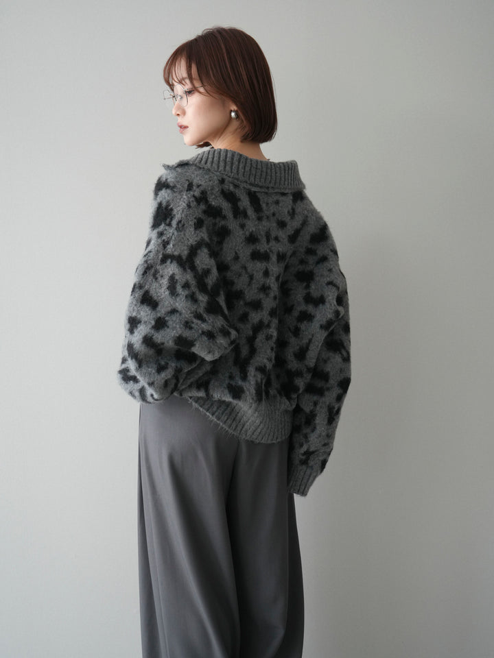 [予約]スタンドネックレオパード柄ニットカーディガン/gray