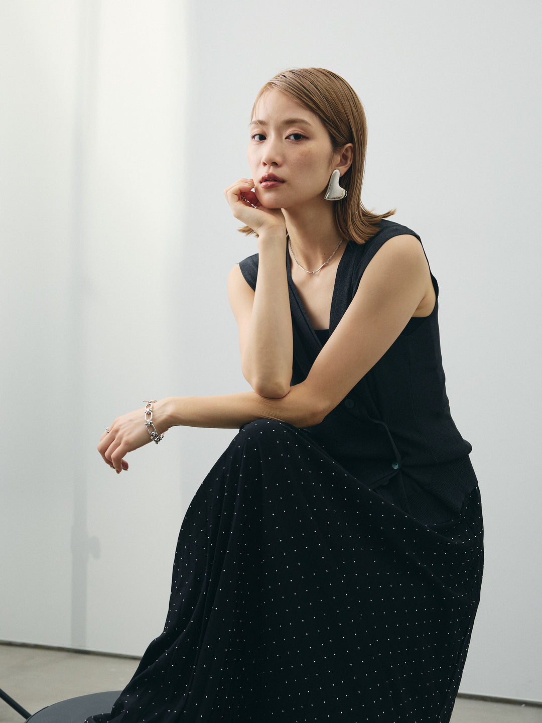 [SET] 清涼觸感2WAY設計針織背心+水鑽百褶裙（2件組）