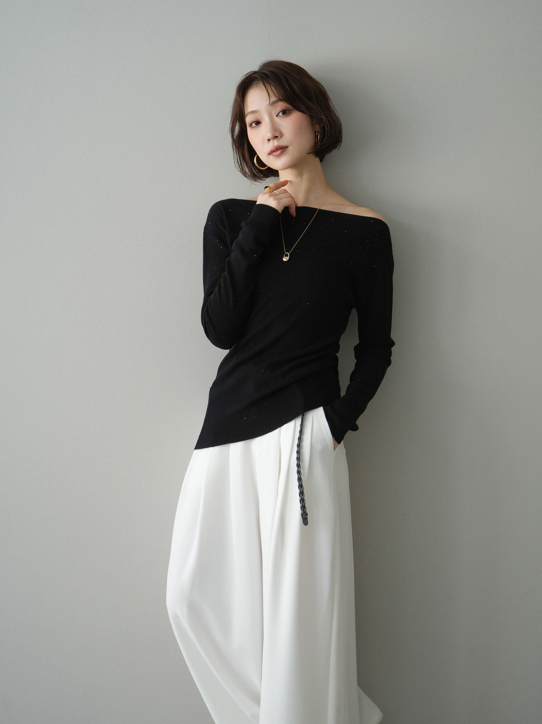 [予約]ラインストーンアシンメトリーニットトップス/black