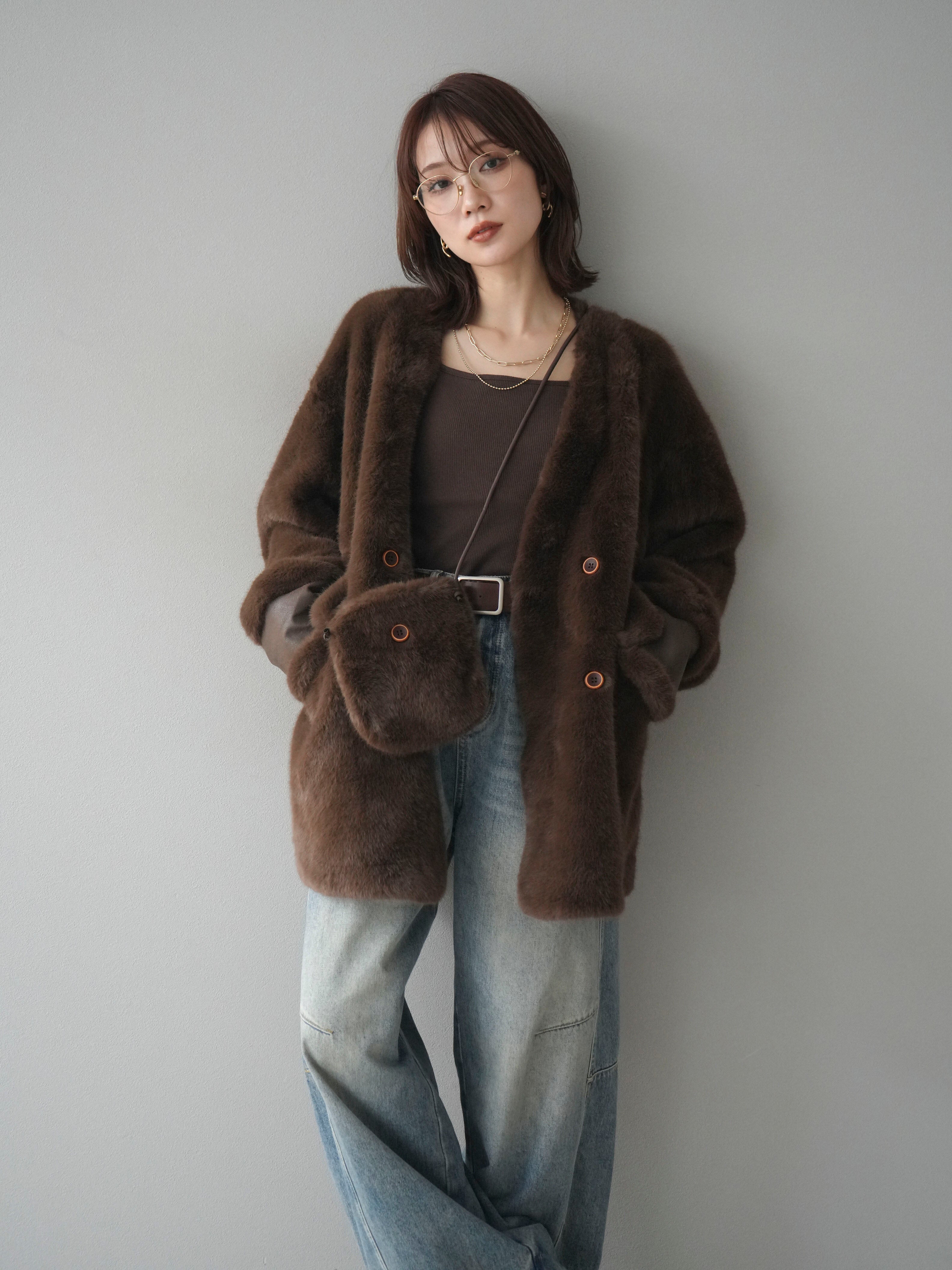 SET]バッグ付エコファーノーカラーコート+ベルト付カーブデニムパンツ