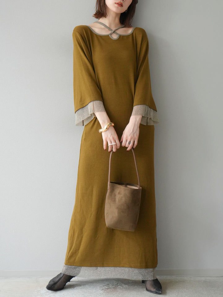 [予約]デザインネックラメシアー切替ニットワンピース/カーキ