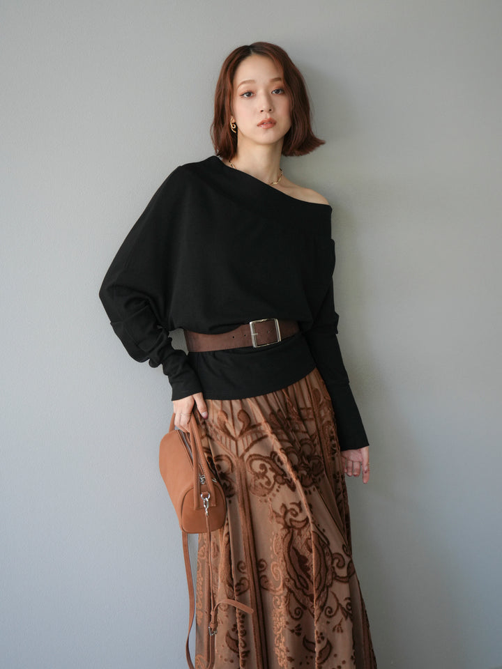 [予約]ベルト付オフショルカットソー/ブラック