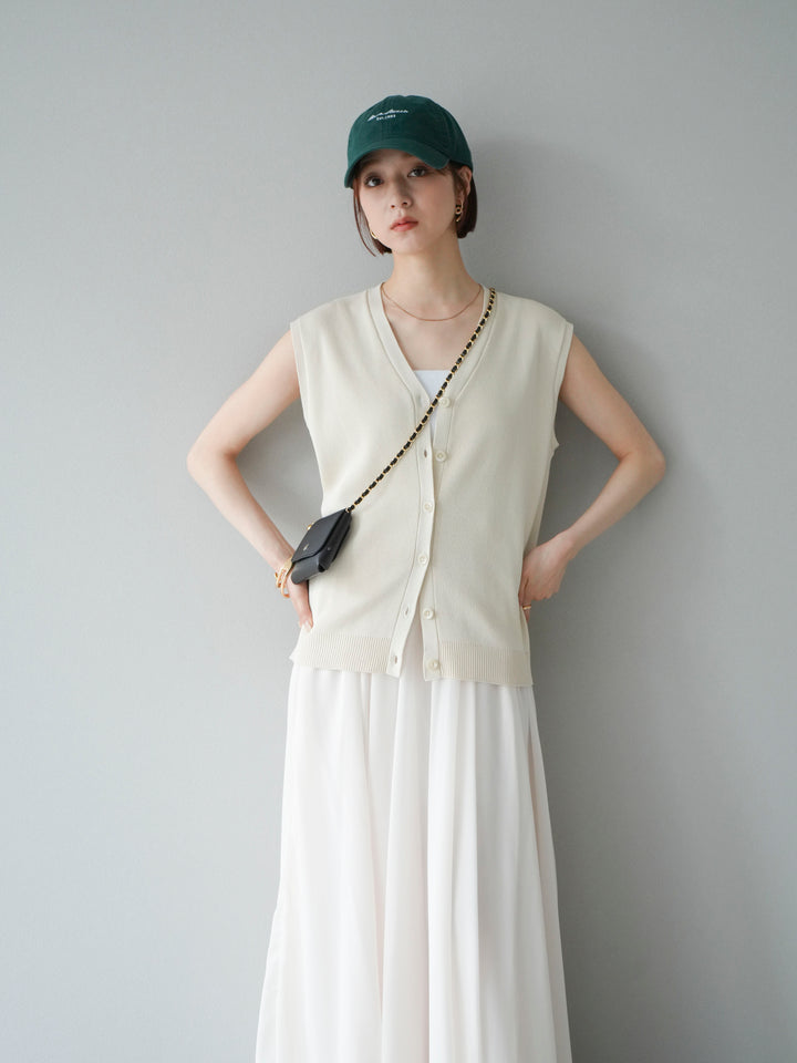 [SET] V領人造絲針織背心 + V領人造絲針織背心（2件組）