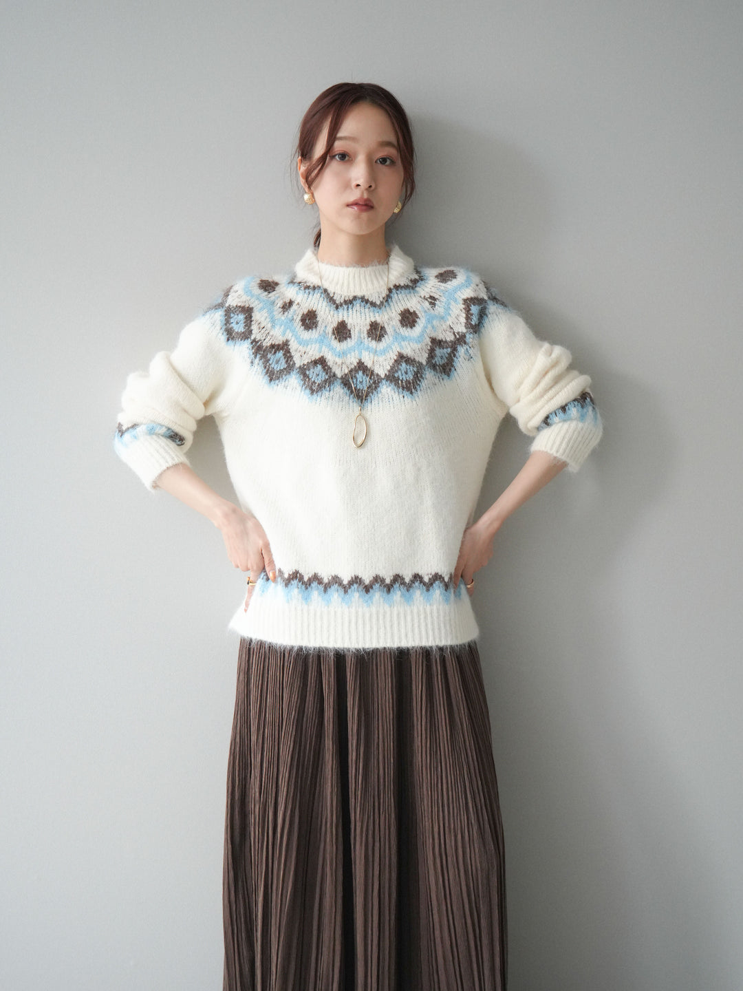 [SET]ソフトタッチ求心柄ニットプルオーバー+裾レーススウェードプリーツマキシスカート(2set)