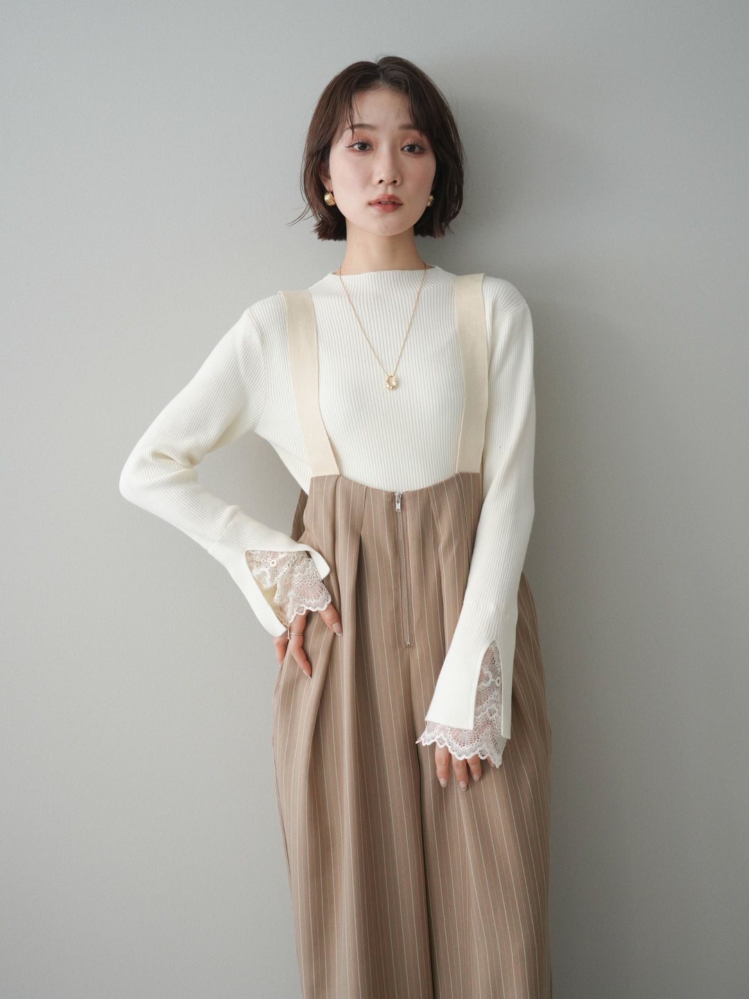 [SET]袖スカラップレースオフネックニットトップス+袖スカラップレースオフネックニットトップス(2set)