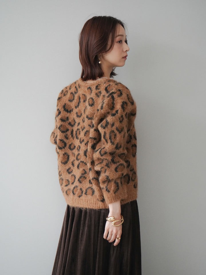 [SET]モヘアタッチレオパード柄ニットカーディガン+ワッシャーベロアプリーツスカート(2set)