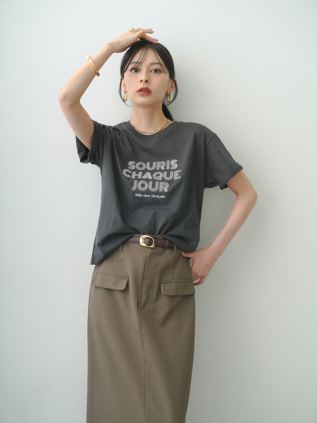 【套裝】Logo刺繡T卹+縐綢直筒半身裙（兩件組）