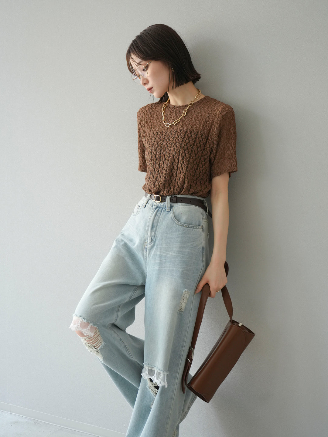 【預購】剪裁蕾絲T卹/棕色