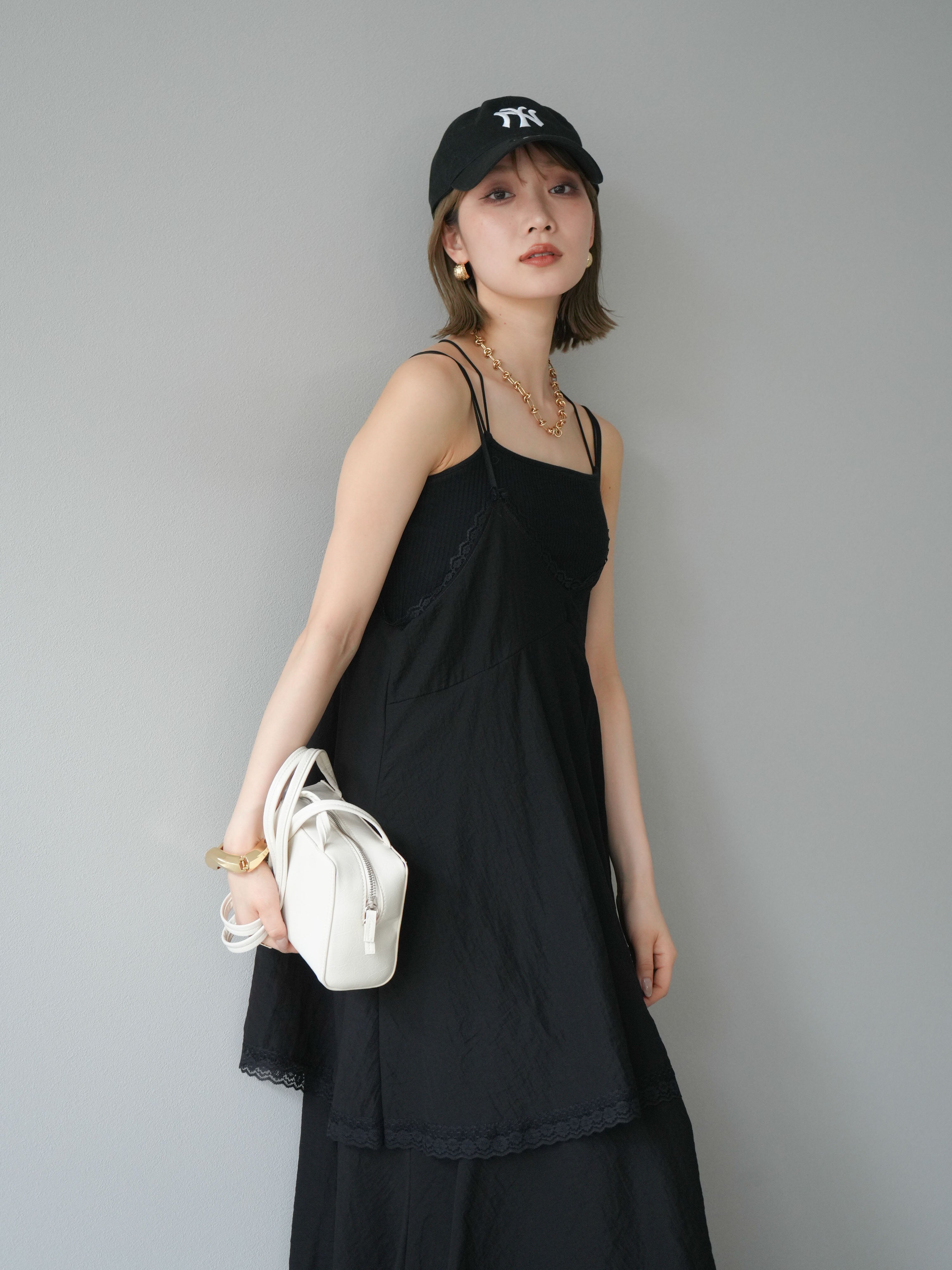 予約]レースティアードキャミワンピース/ブラック – Lumier