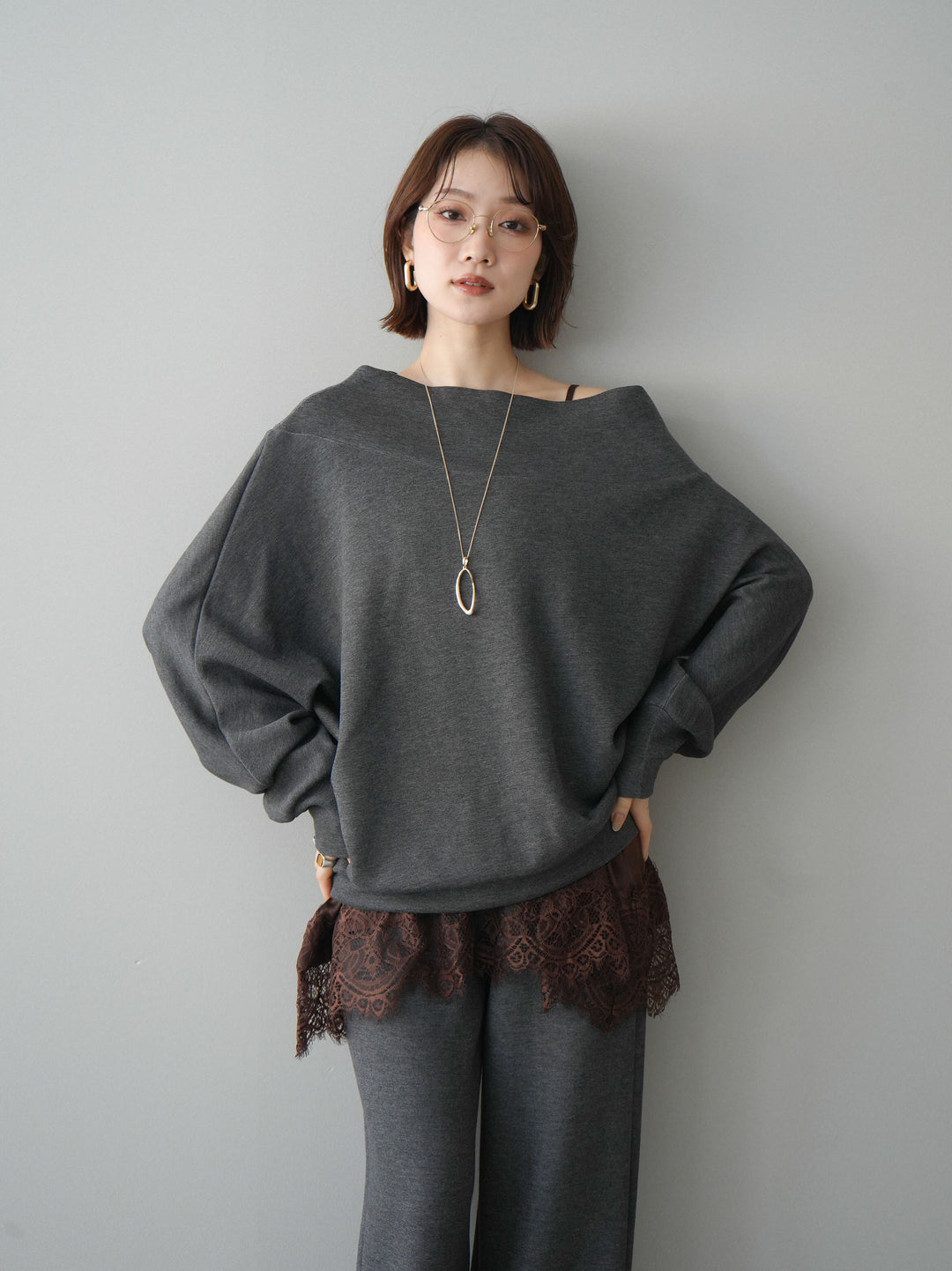 [SET]アシンメトリーオフショルポンチプルオーバー+アシンメトリーオフショルポンチプルオーバー(2set)