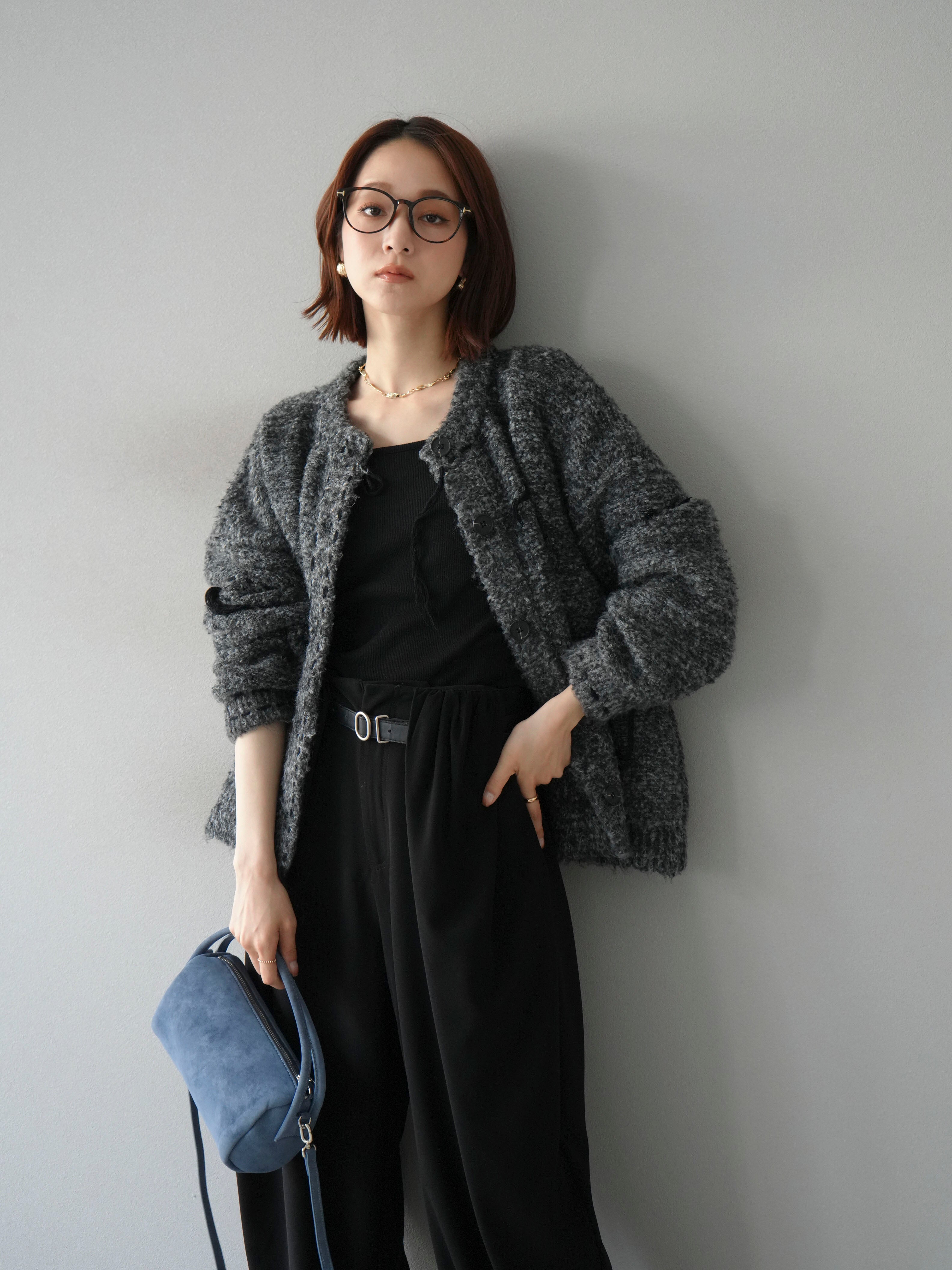 予約]ハンドステッチデザインニットカーディガン/ブラック – Lumier