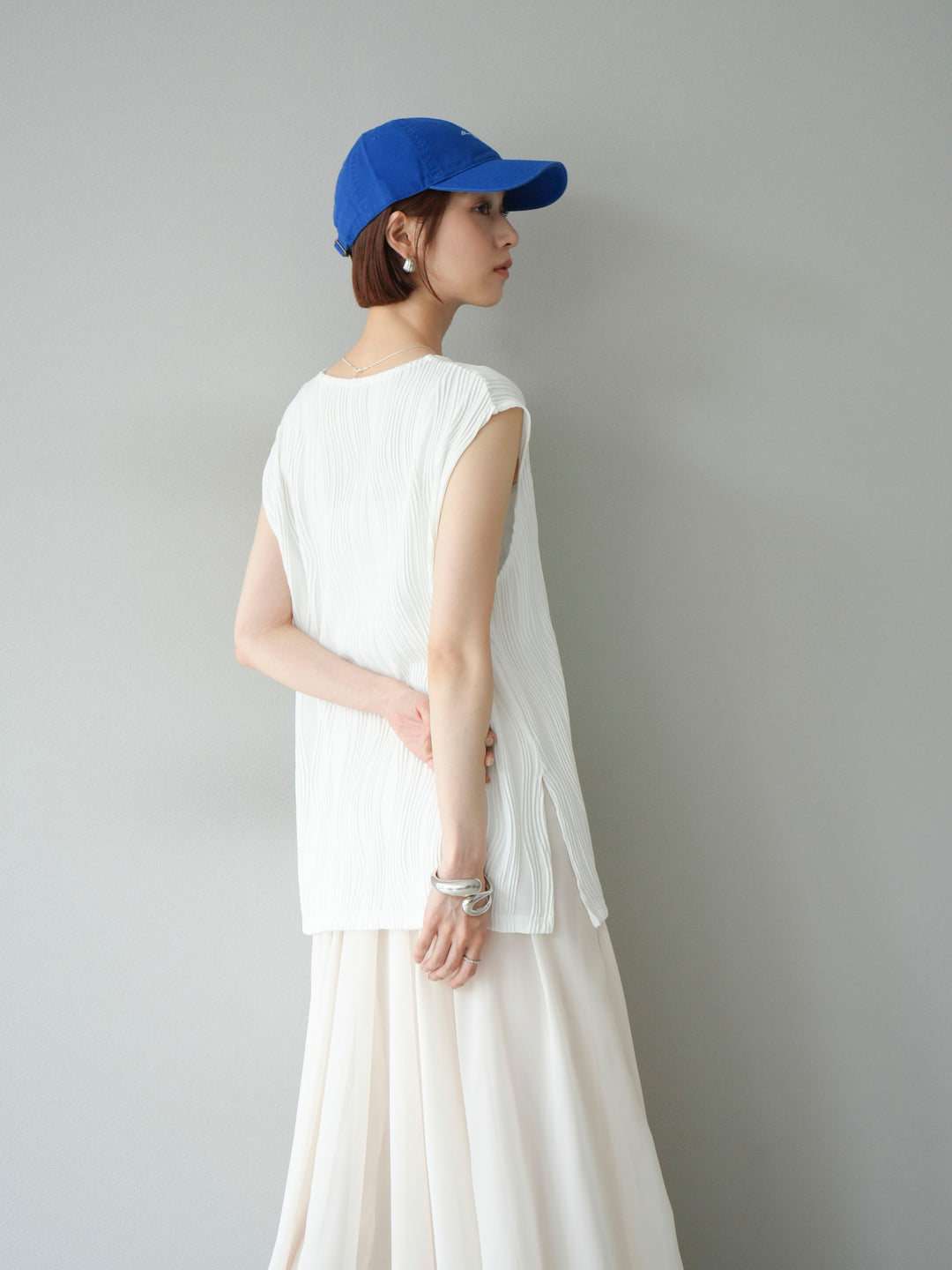 [SET]ウェーブパイピングVネックベスト+シフォンフレアスカート(2set)