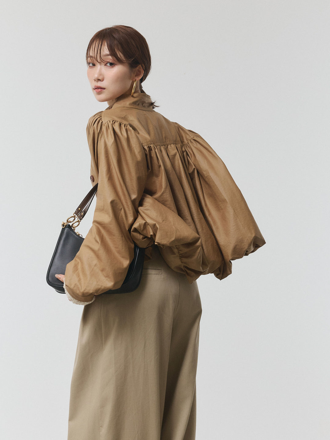 【Allure】[SET]フラワーレーストップス+ベルト付ダブルループワイドパンツ(2set)