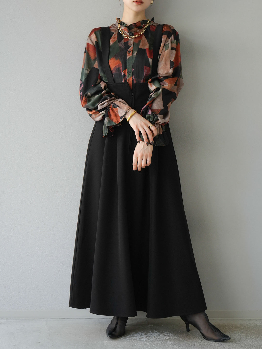 [SET]レトロプリントフリルブラウス+選べるアクセセット(2set)