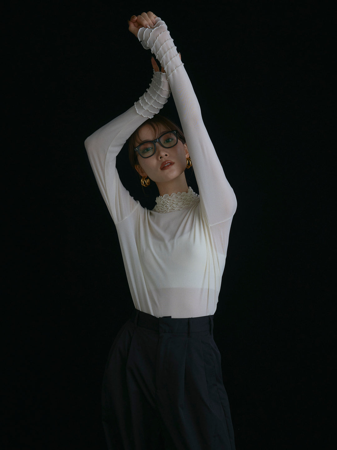 [予約]シアーフリルメロートップス/アイボリー